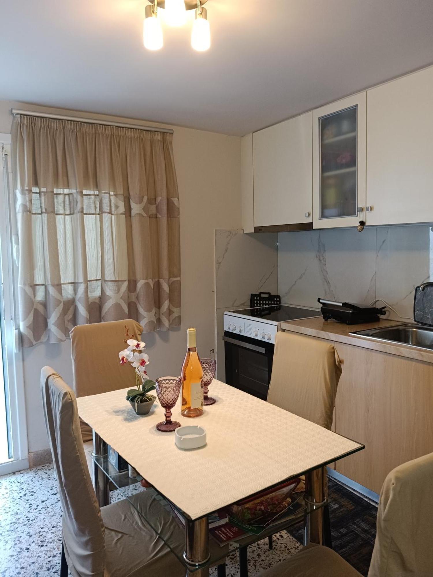 Marina'S Seacret Apartment Corinth Εξωτερικό φωτογραφία